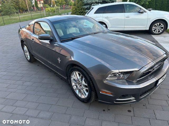 Ford Mustang 3.7 V6 Premium - 7