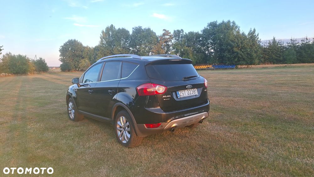 Ford Kuga 2.0 TDCi Titanium - 4