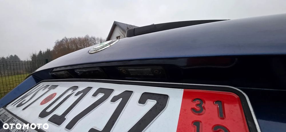 Skoda Octavia 1.6 FSI Elegance - 14