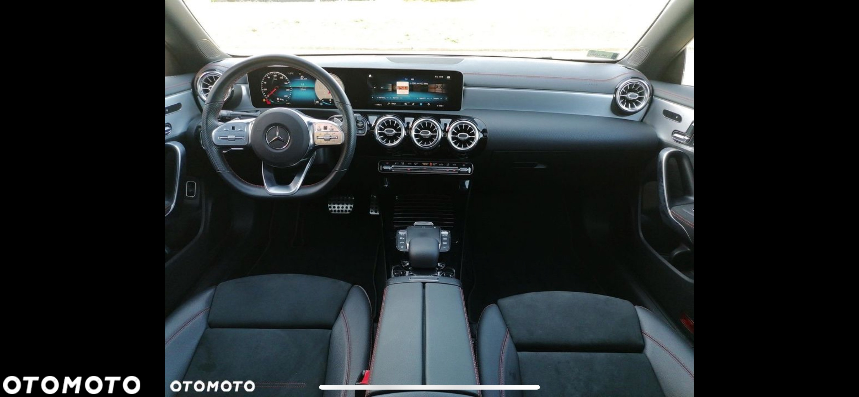 Mercedes-Benz CLA 220 4-Matic AMG Line 7G-DCT - 15
