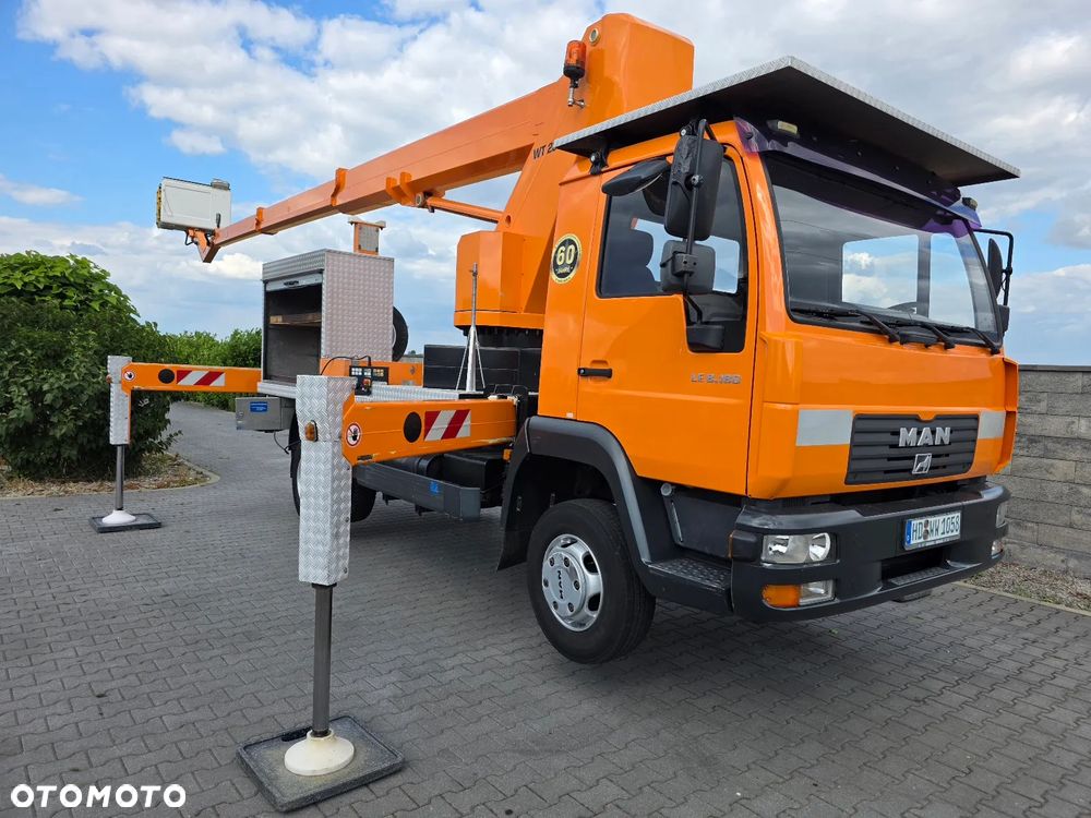 MAN Wumag WT 230 - 19