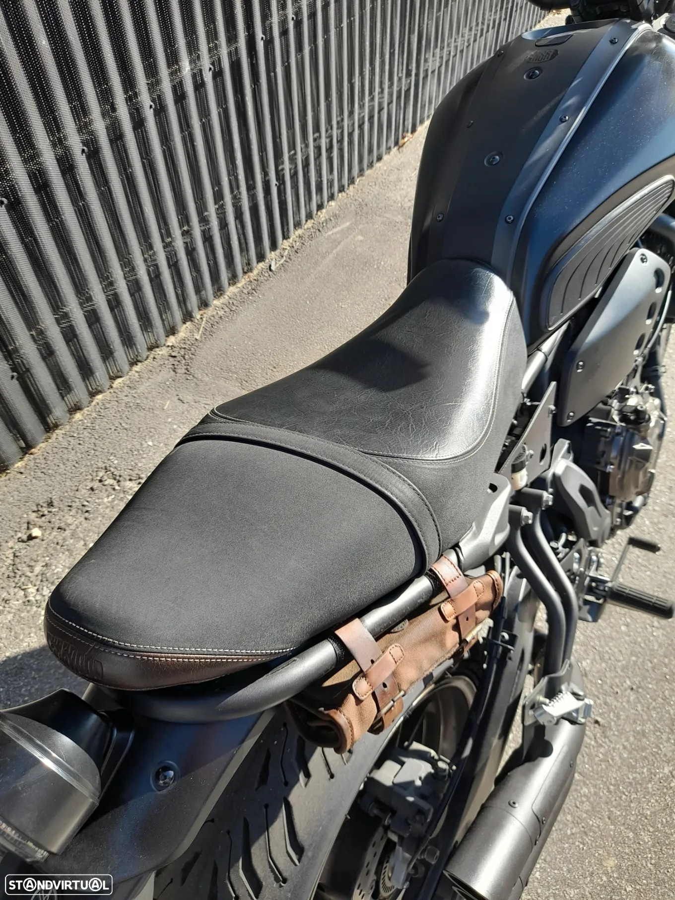 Yamaha XSR 700 - 9