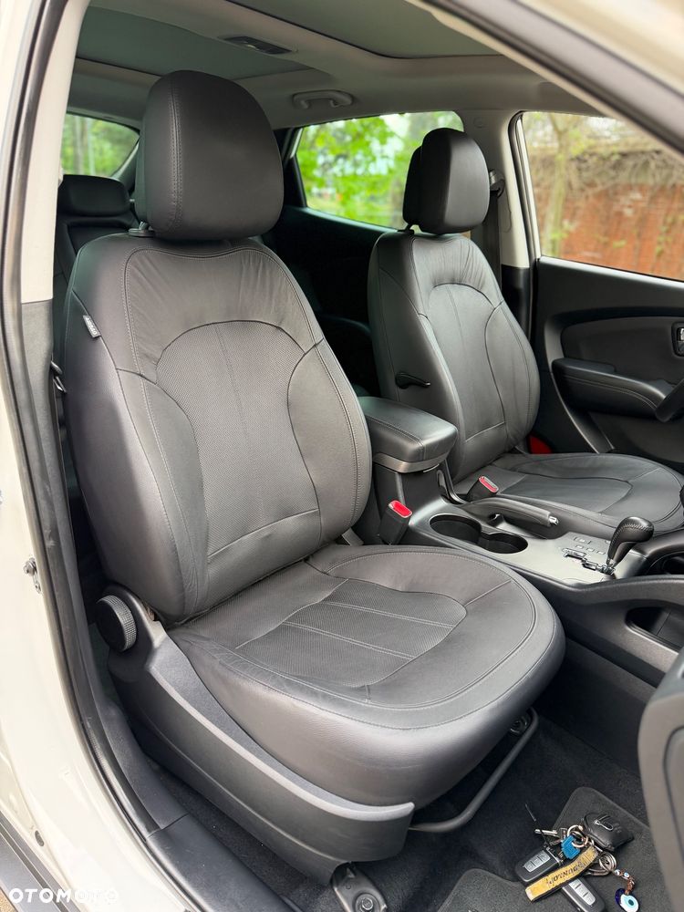 Hyundai ix35 2.0 CRDi 4WD Automatik Premium - 20