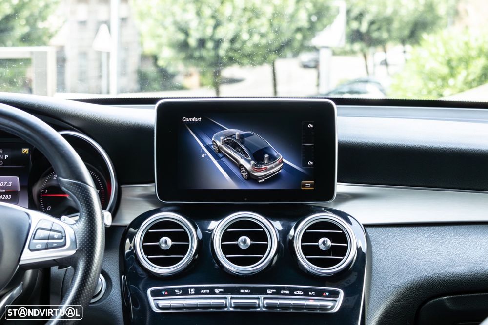 Mercedes-Benz GLC 250 d AMG Line 4-Matic - 38