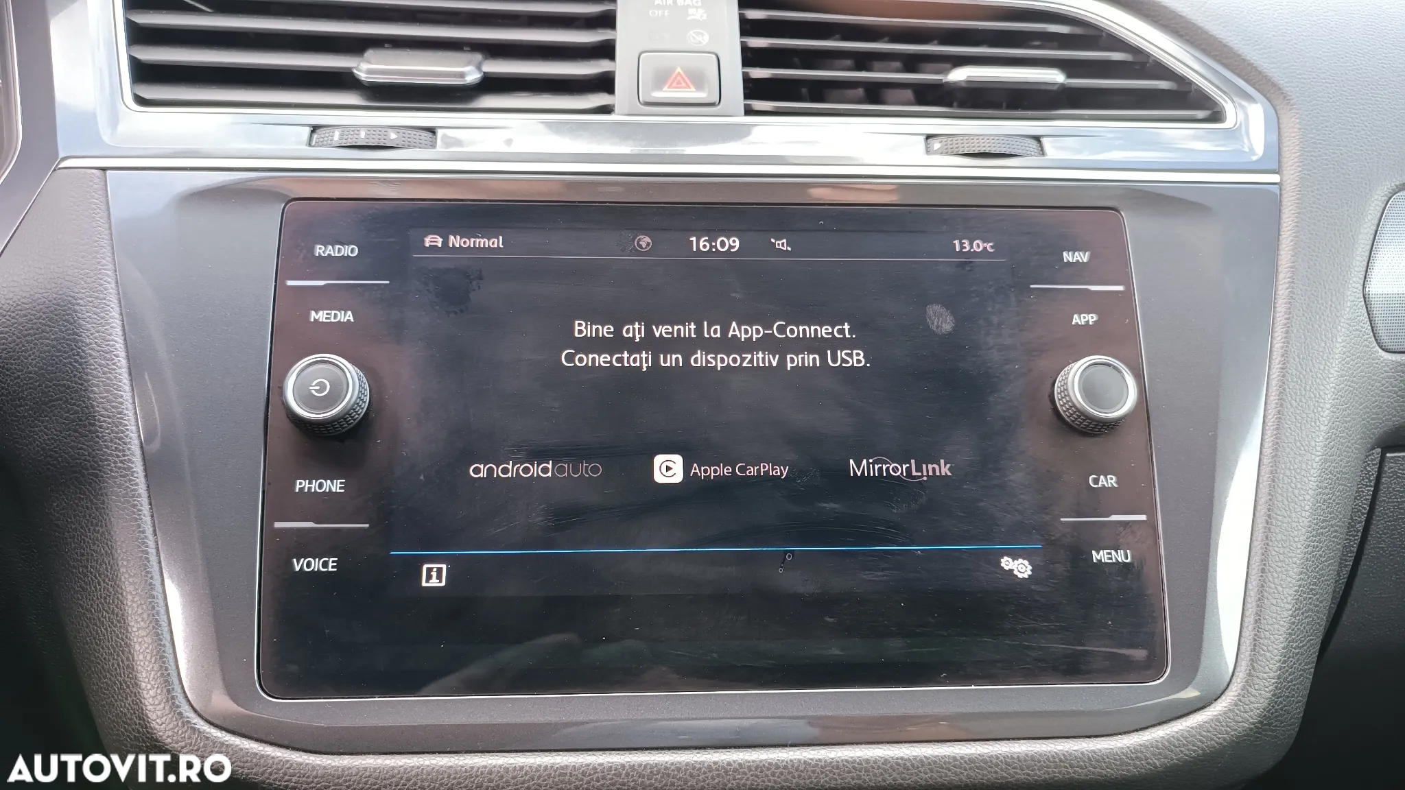 Volkswagen Tiguan 2.0 TDI DSG 4Mot Highline - 35
