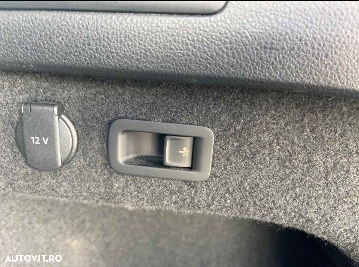 Volkswagen Passat - 20