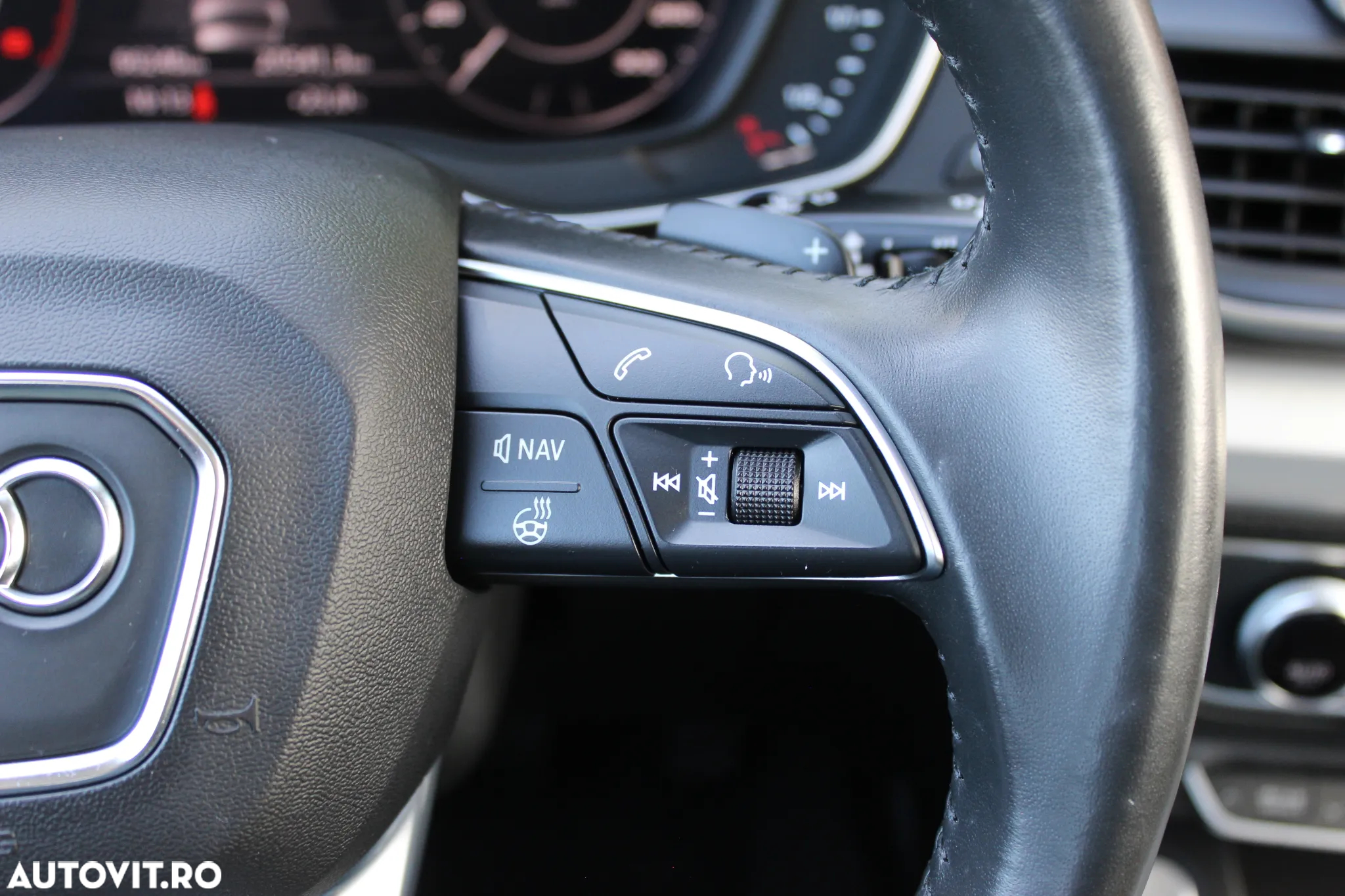 Audi Q5 50 TFSI e quattro S tronic sport - 17
