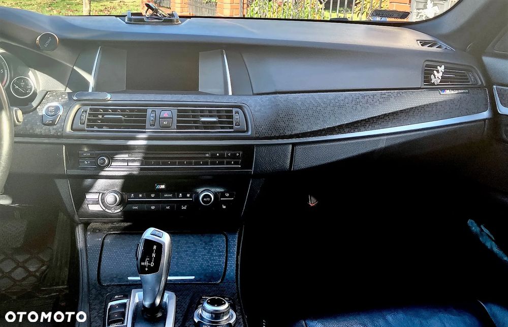 BMW Seria 5 520d - 7