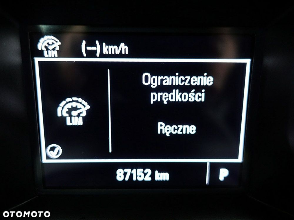 Opel Insignia - 26