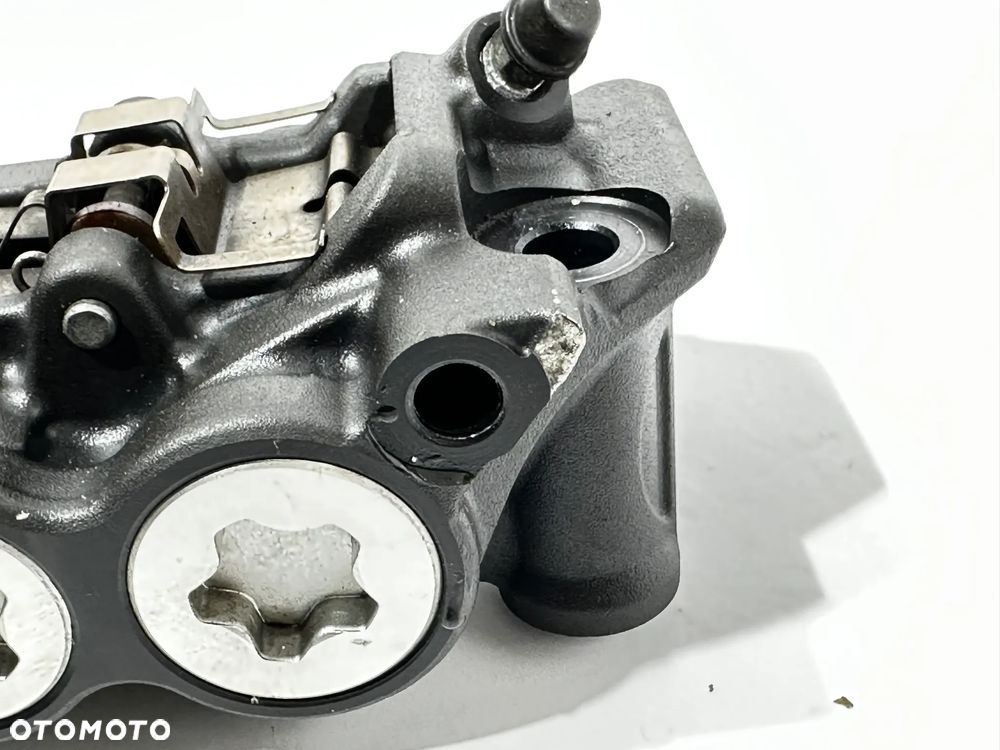 Zacisk hamulca przód Yamaha T-Max 560 530 20-23r - 4