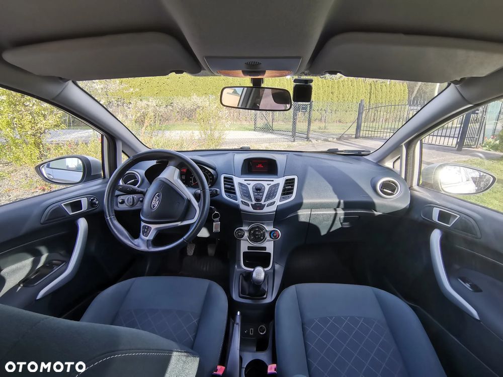 Ford Fiesta 1.25 Trend SVP - 10