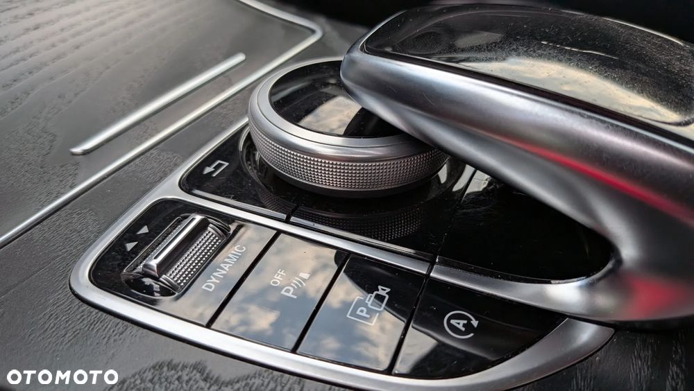 Mercedes-Benz Klasa C 200 d 9G-TRONIC Avantgarde - 20