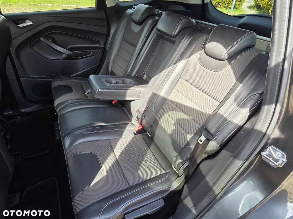 Ford Kuga 2.0 TDCi 4x4 Titanium - 18