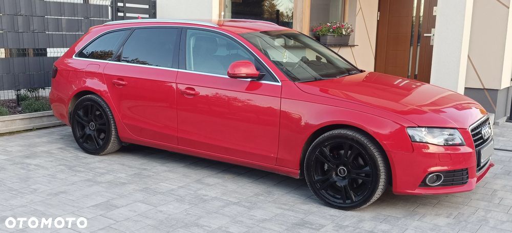 Audi A4 Avant 2.0 TDI Multitronic - 29
