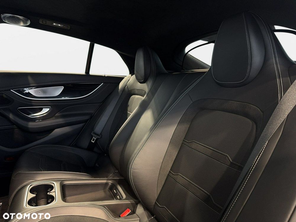 Mercedes-Benz AMG GT - 37