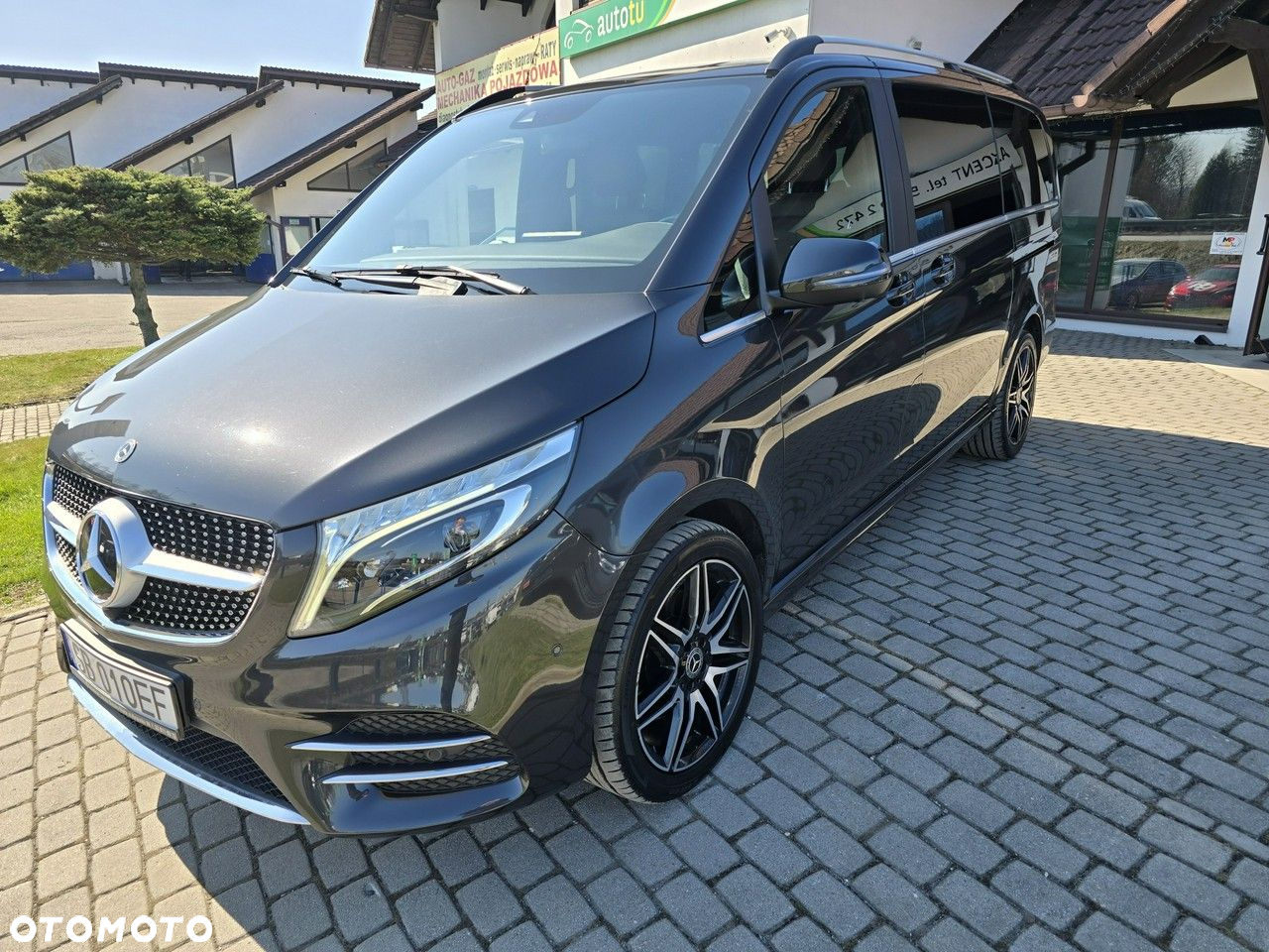 Mercedes-Benz Klasa V - 3