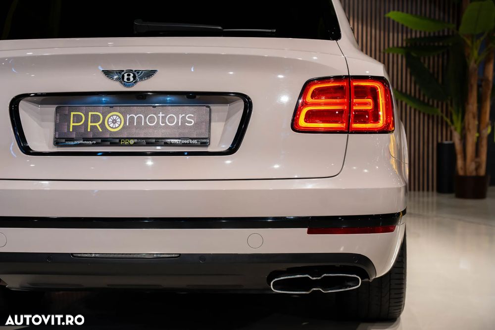 Bentley Bentayga - 24