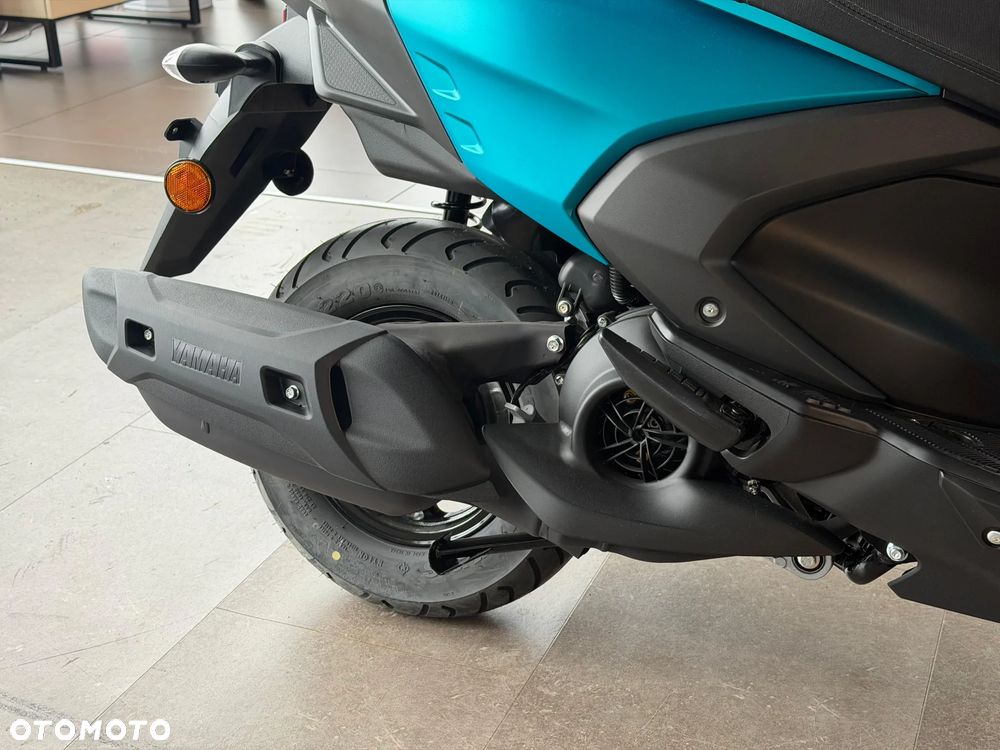 Yamaha RZ - 8