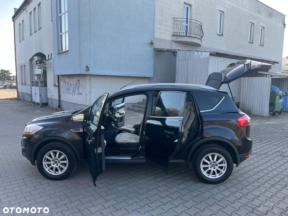 Ford Kuga 2.0 TDCi 2x4 Champions Edition - 17