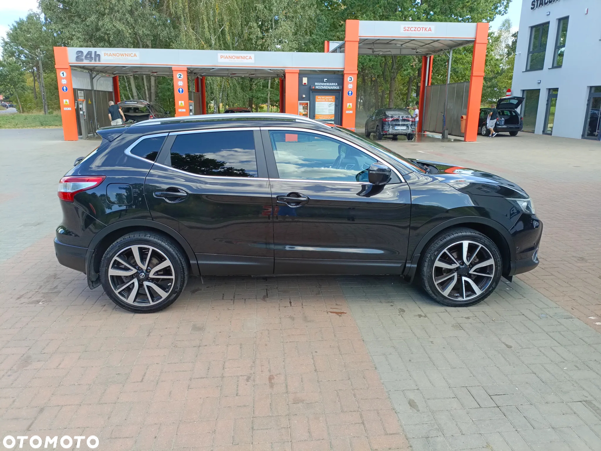Nissan Qashqai 1.2 DIG-T Tekna+ - 12