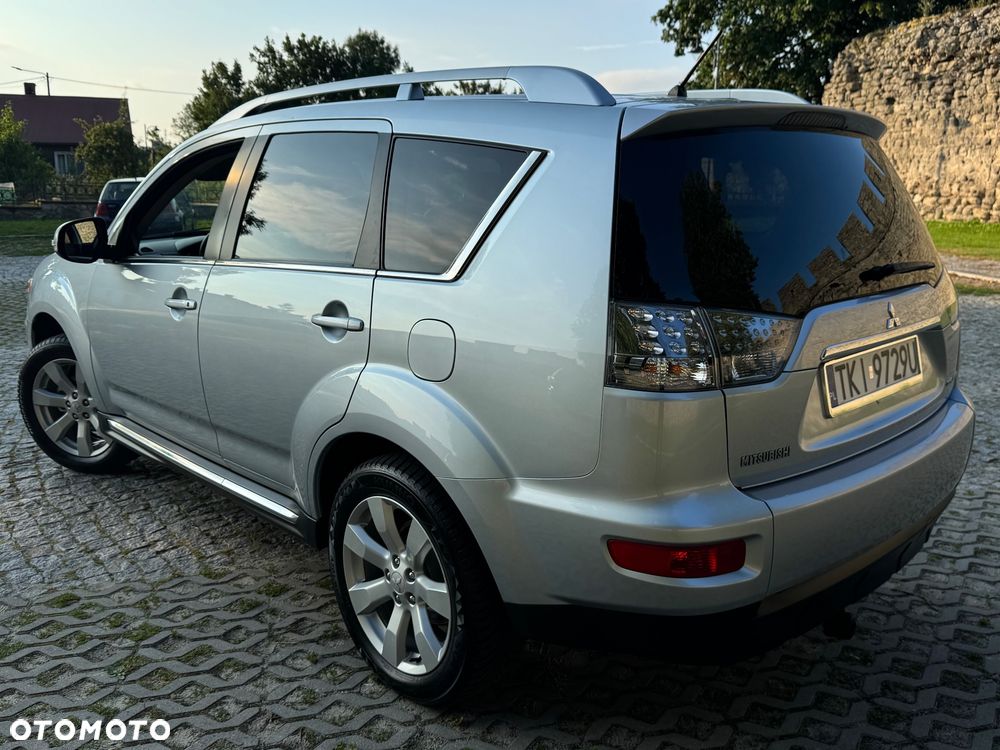 Mitsubishi Outlander 2.0 2WD Invite - 3