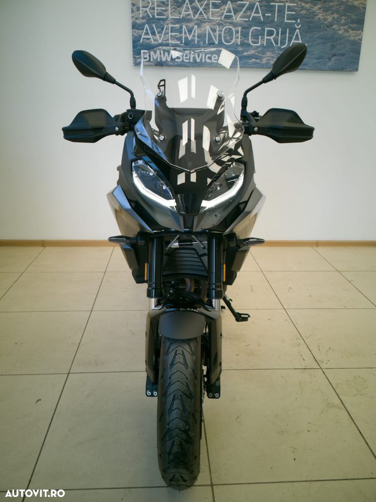 BMW F900XR - 7