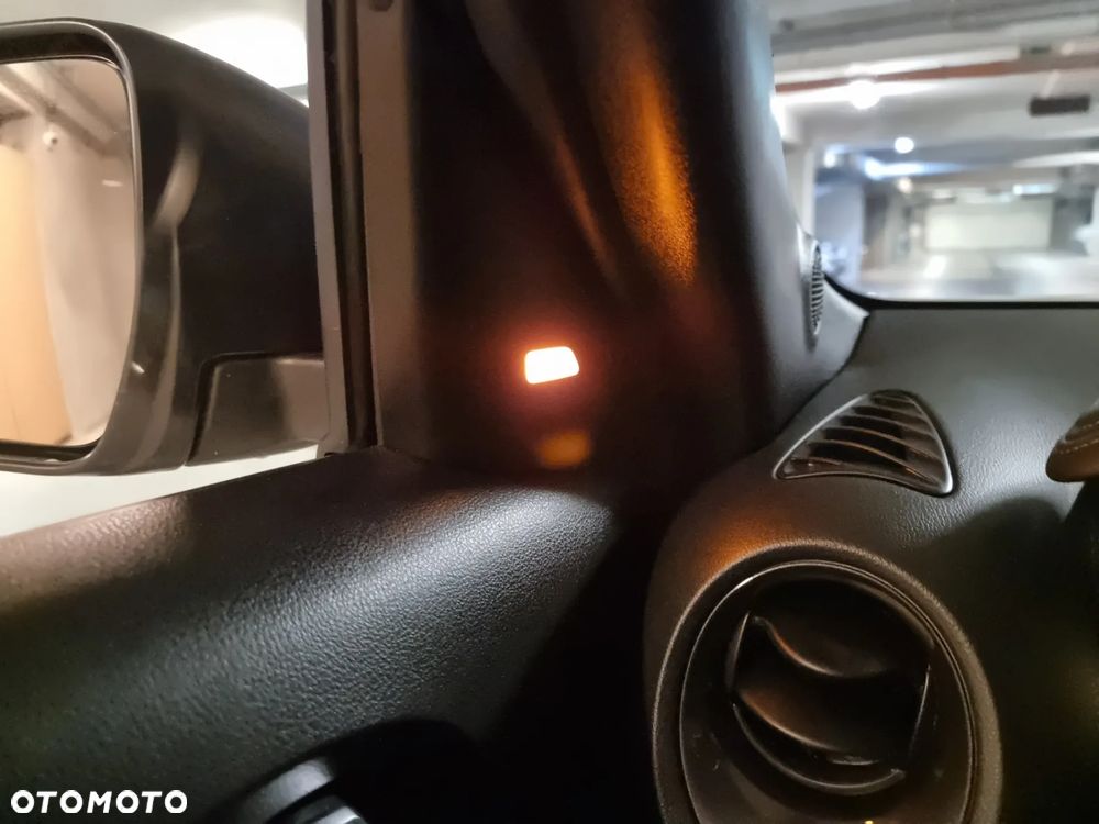 Nissan Juke 1.6 N-Connecta - 33