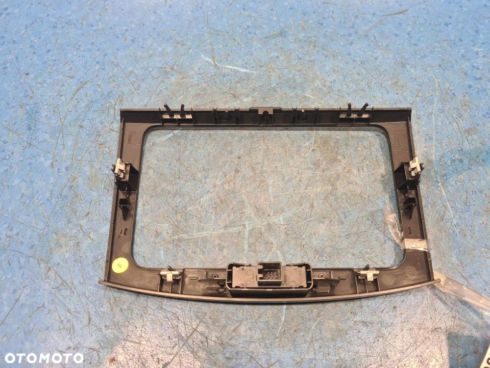 VOLKSWAGEN PASSAT B7 RAMKA RADIA 3AA858069F - 6