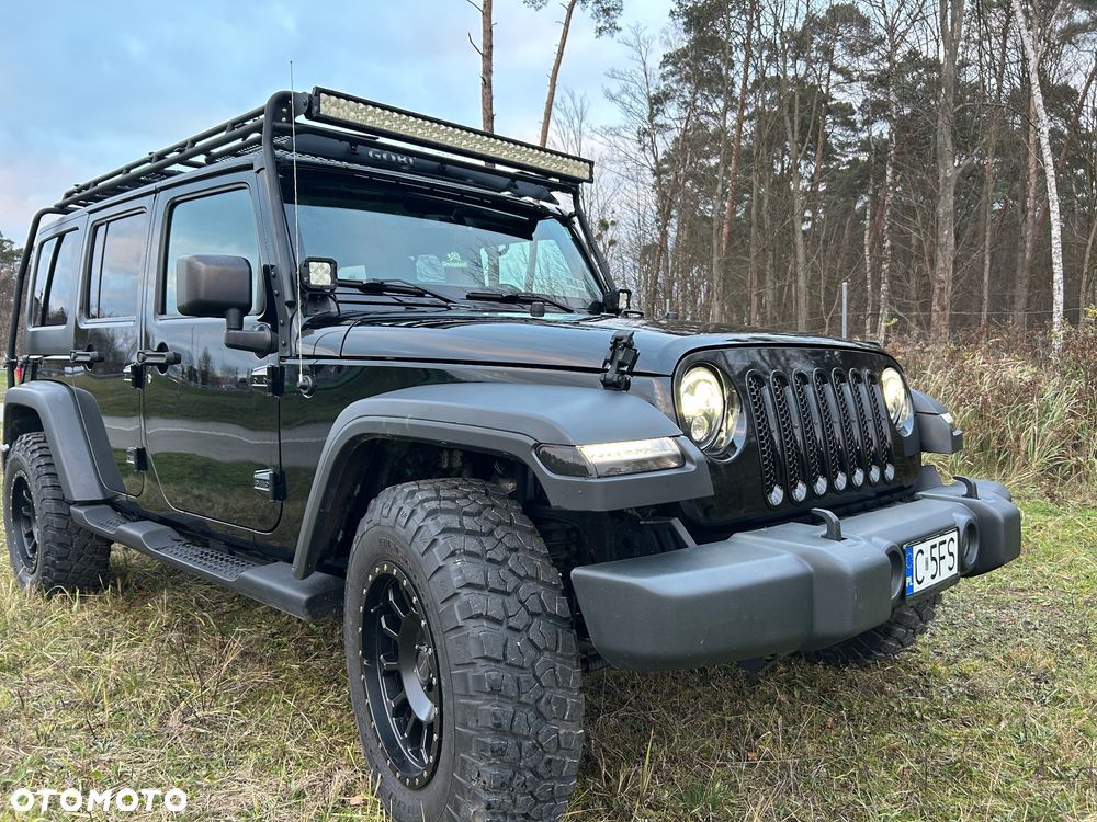 Jeep Wrangler - 11