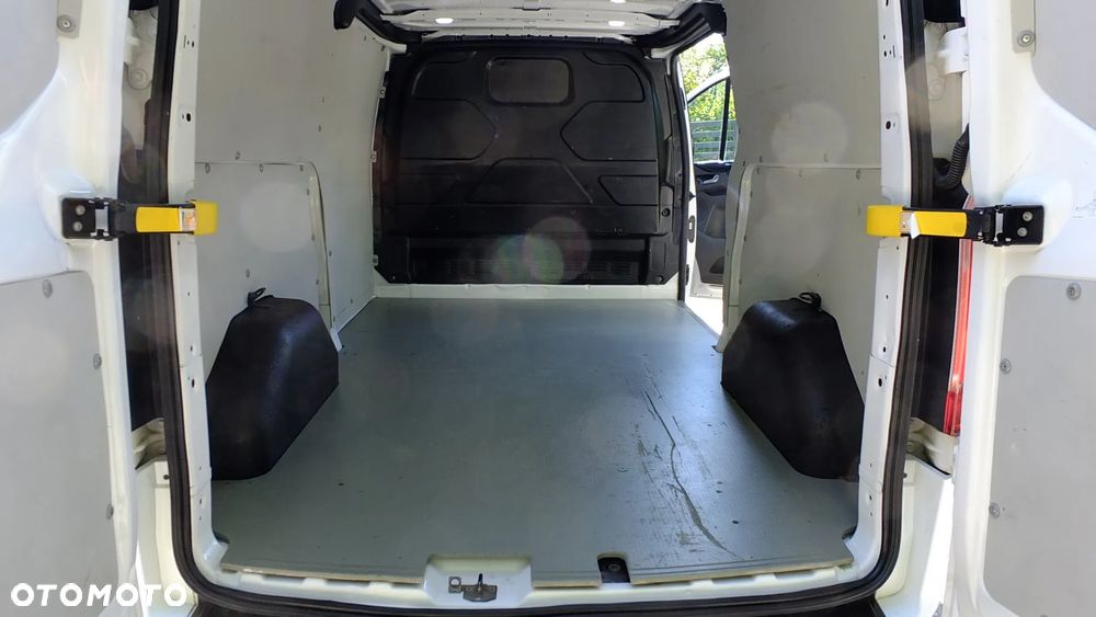 Ford Transit Custom - 18