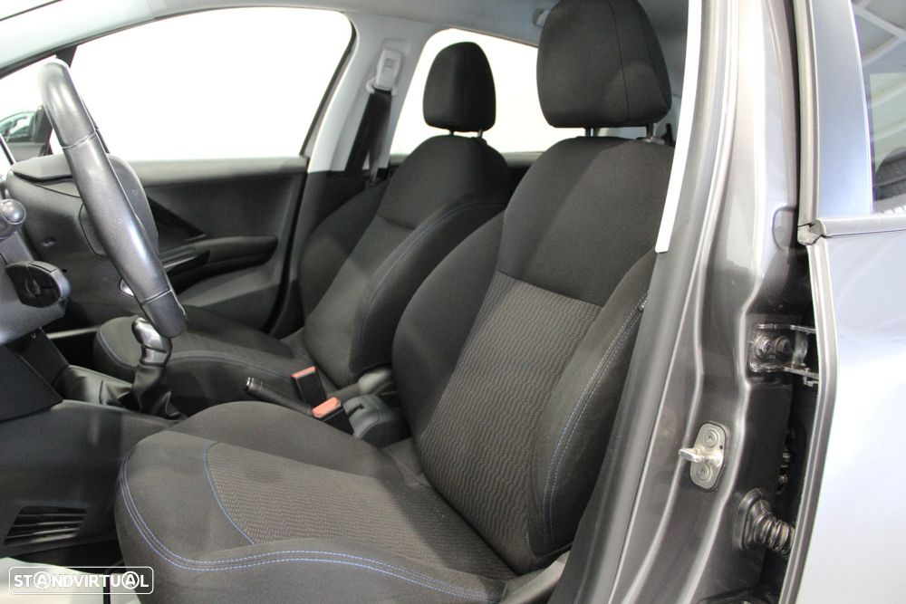 Peugeot 208 1.2 PureTech Style - 7
