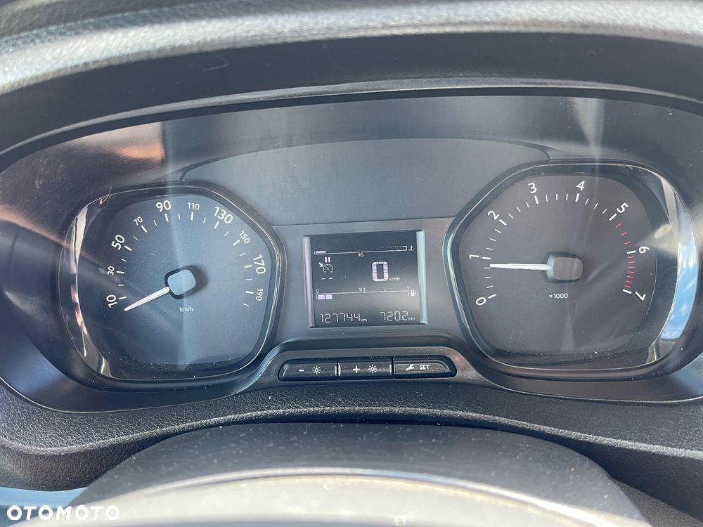 Toyota Proace - 21
