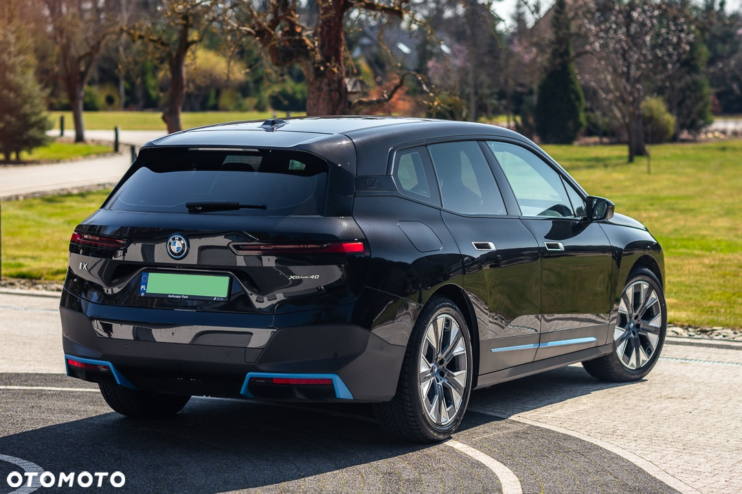 BMW iX xDrive40 76.6kWh - 11