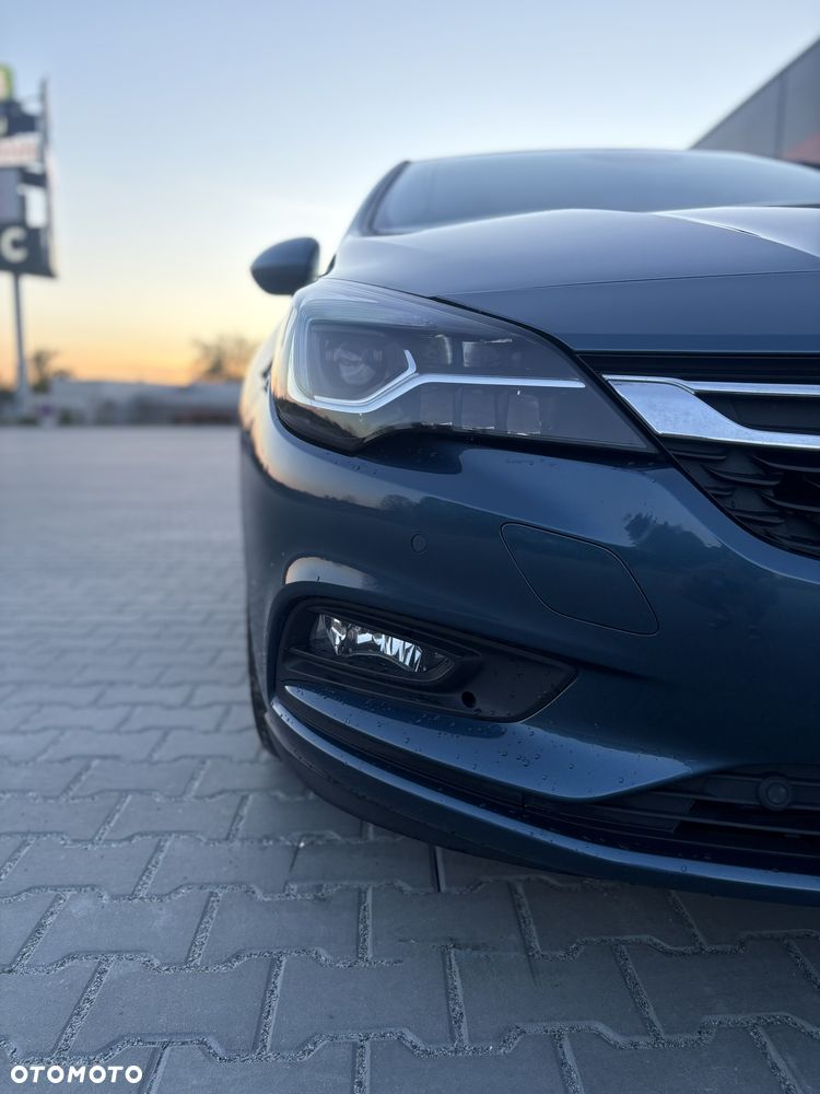 Opel Astra 2015 photo 2