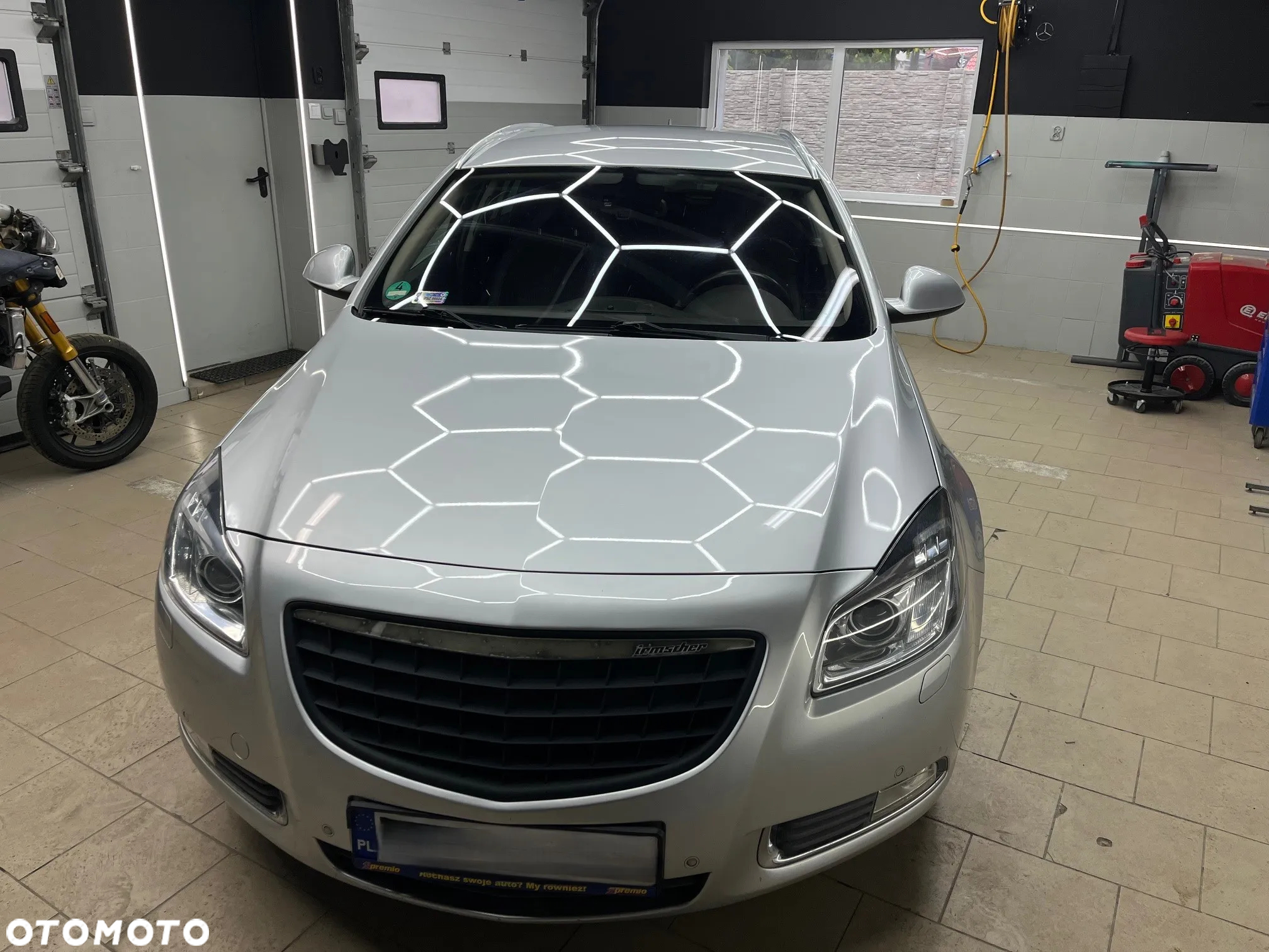 Opel Insignia 1.8 Sports Tourer - 2