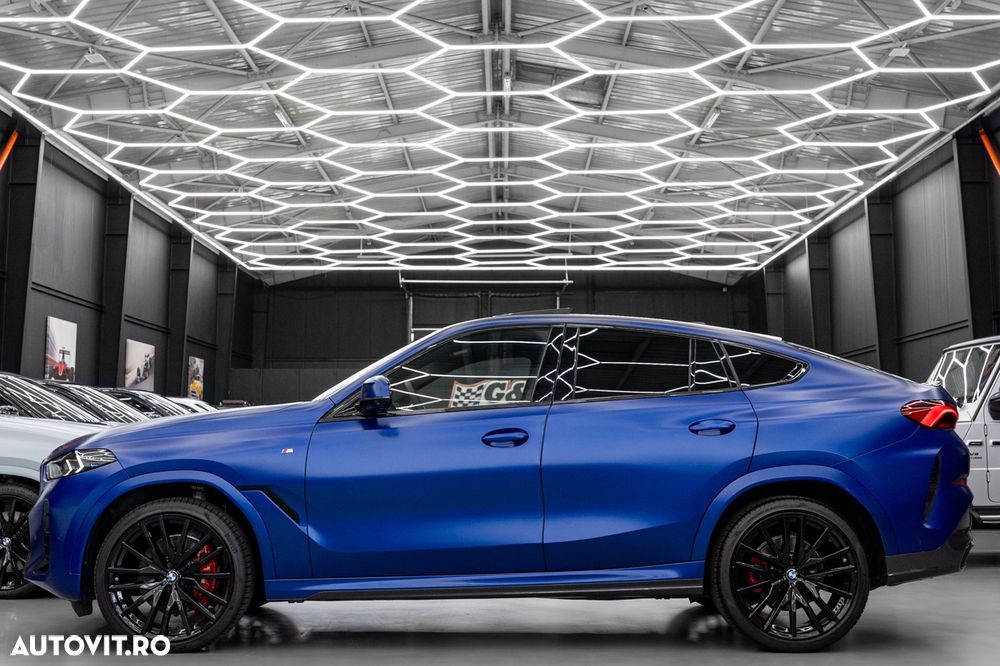 BMW X6 xDrive40i AT MHEV - 32