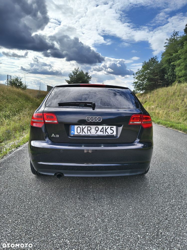 Audi A3 Sportback 1.6 Ambiente - 3