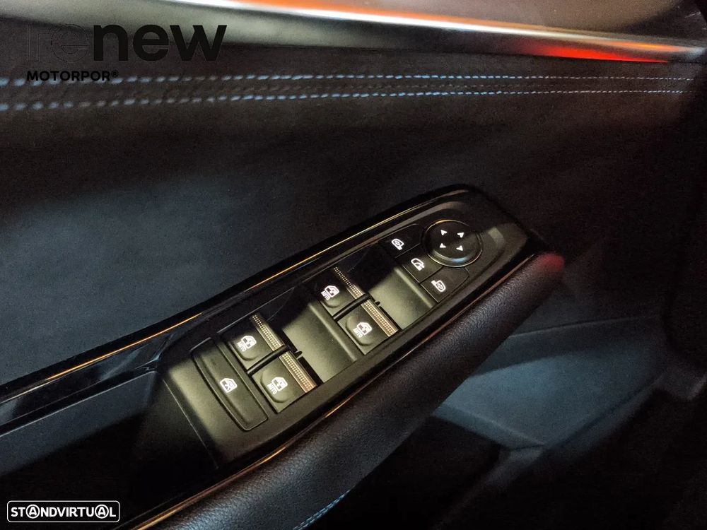 Renault Austral 1.2 E-Tech Techno Espirit - 18