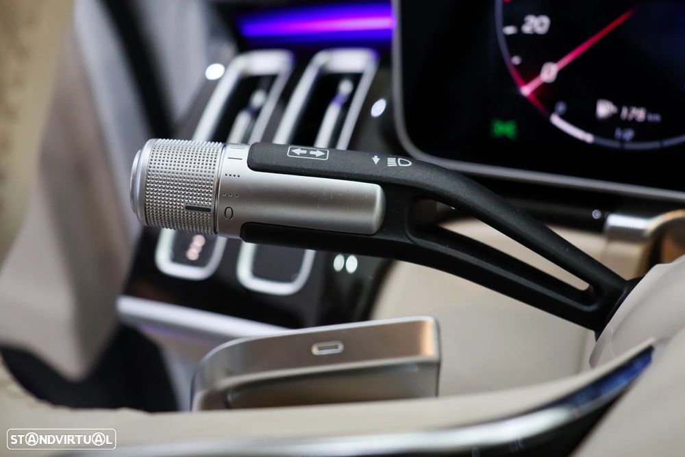 Mercedes-Benz S 500 4Matic - 37