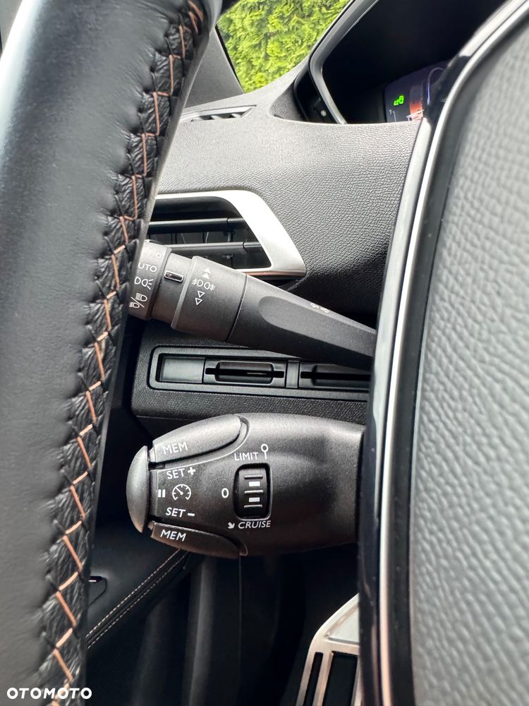 Peugeot 3008 - 27