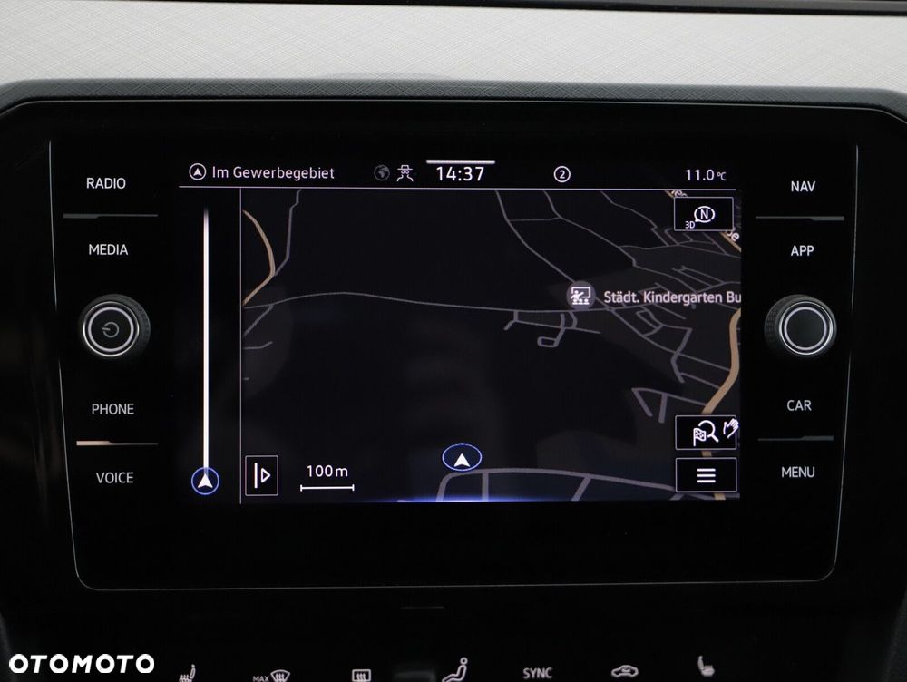 Volkswagen Passat Variant 2.0 TDI Business DSG - 19