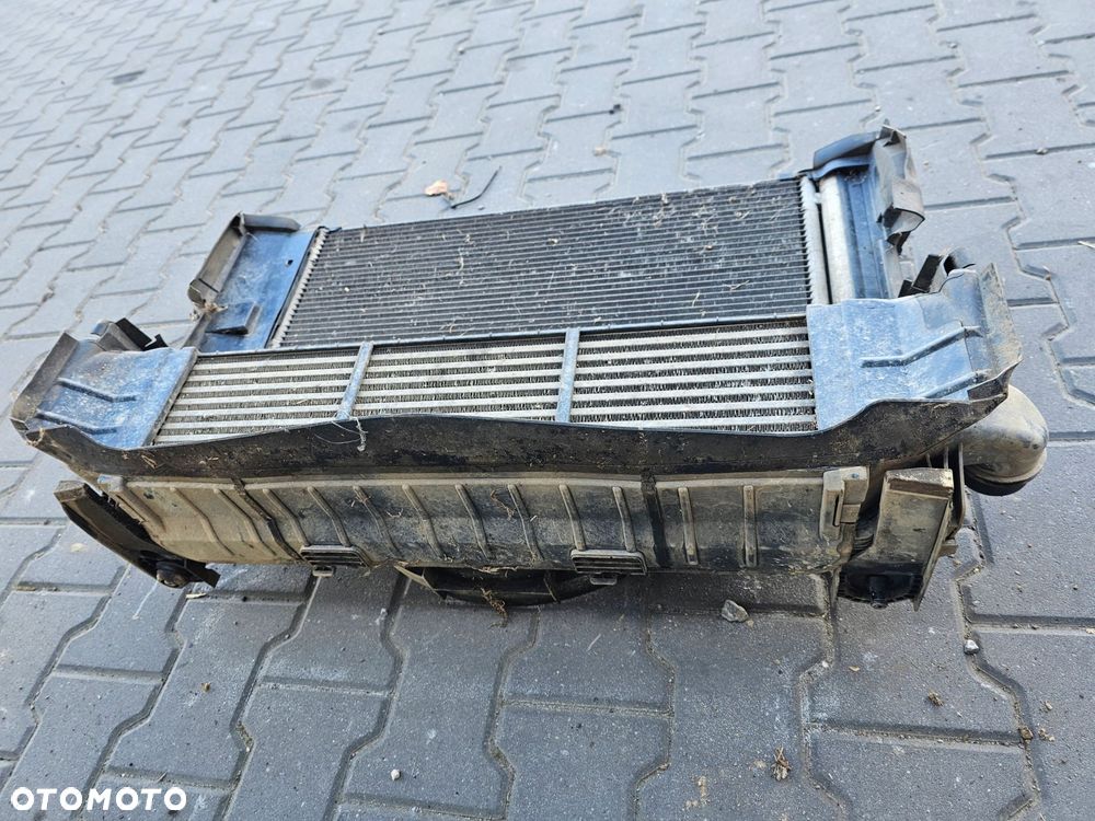 pas przedni chłodnice wentylator intercooler mercedes cla w117 w246 w176 - 9