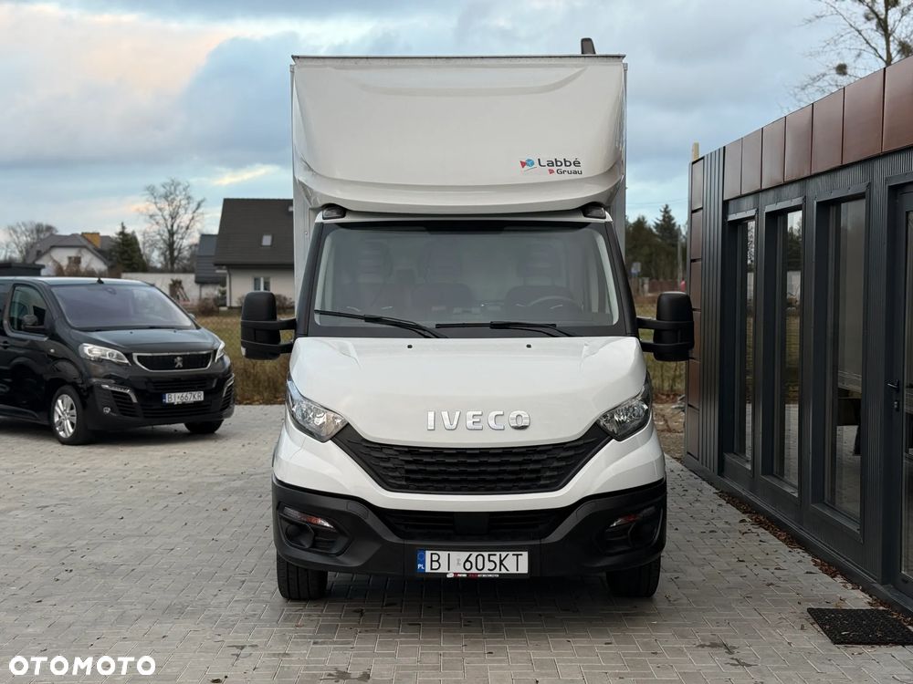 Iveco Daily 35S16 3.0 HPI 160KM / 2021 ROK / Kontener 4,2m + Winda Dhollandia 750KG / ZAREJESTROWANY W PL - 3