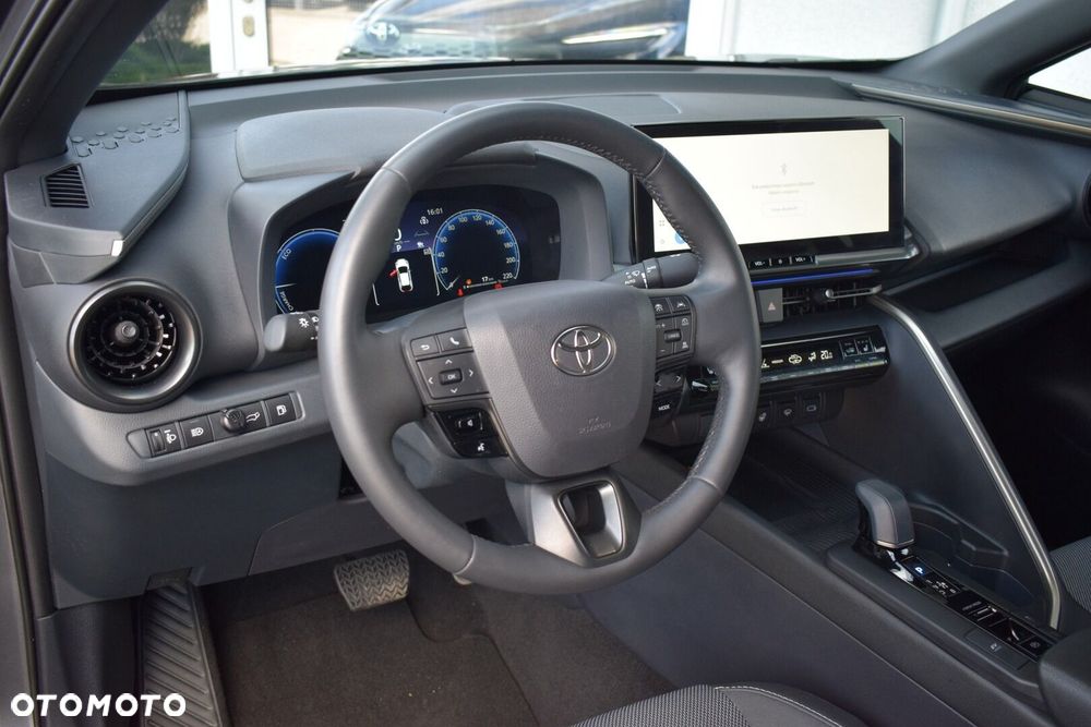 Toyota C-HR - 12