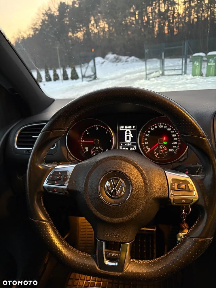 Volkswagen Golf 2.0 TDI DPF DSG GTD - 8