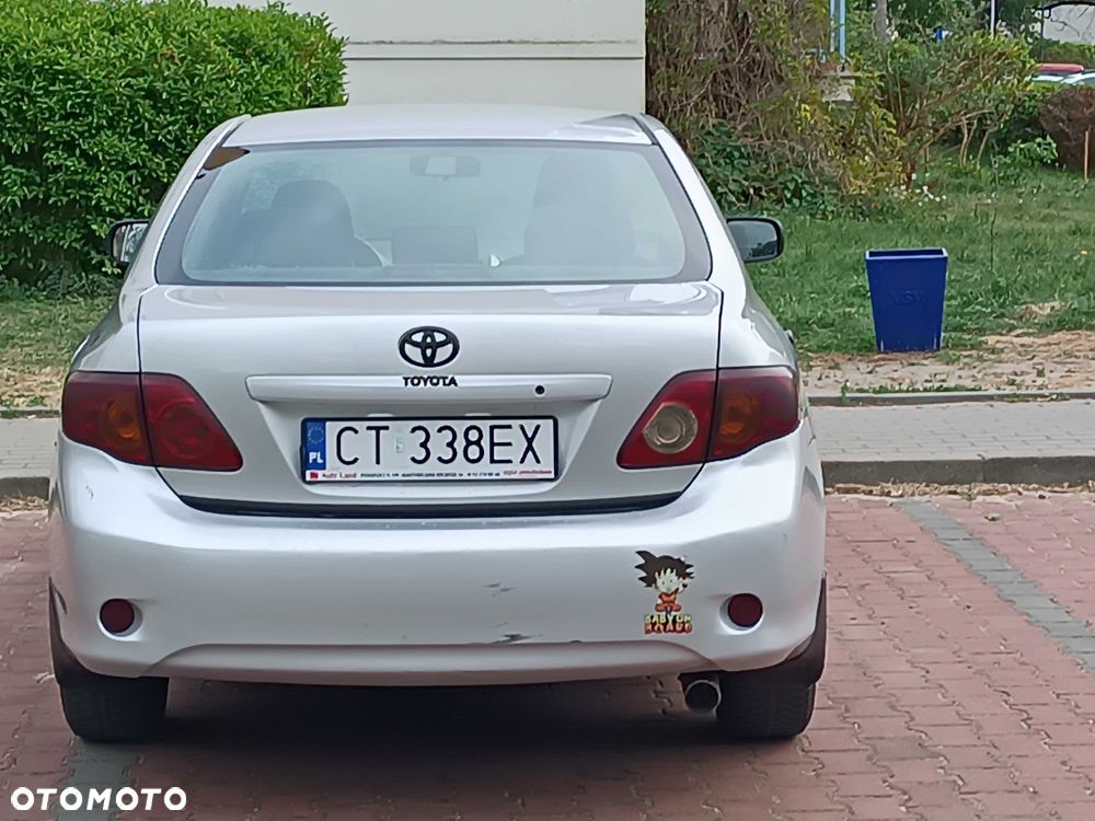 Toyota Corolla - 6