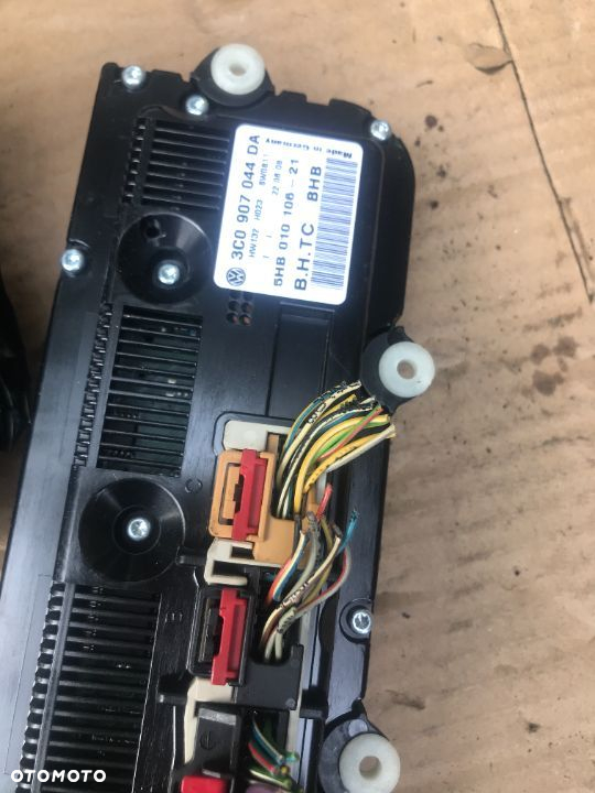 PANEL KLIMATYZACJI NAWIEWU VW PASSAT B6 3C0907044DA - 2