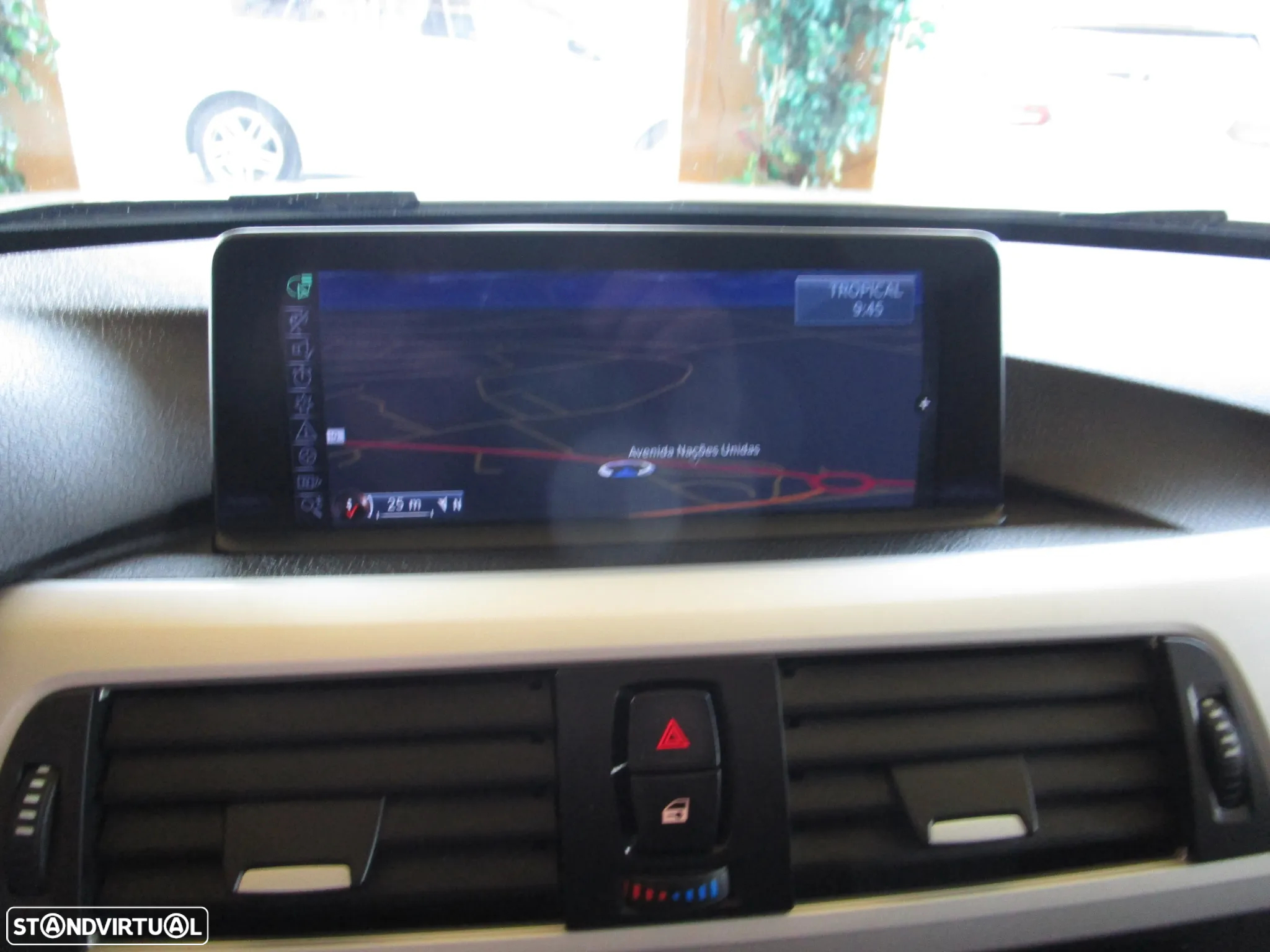 BMW 320 d Touring Aut. Sport Line - 40