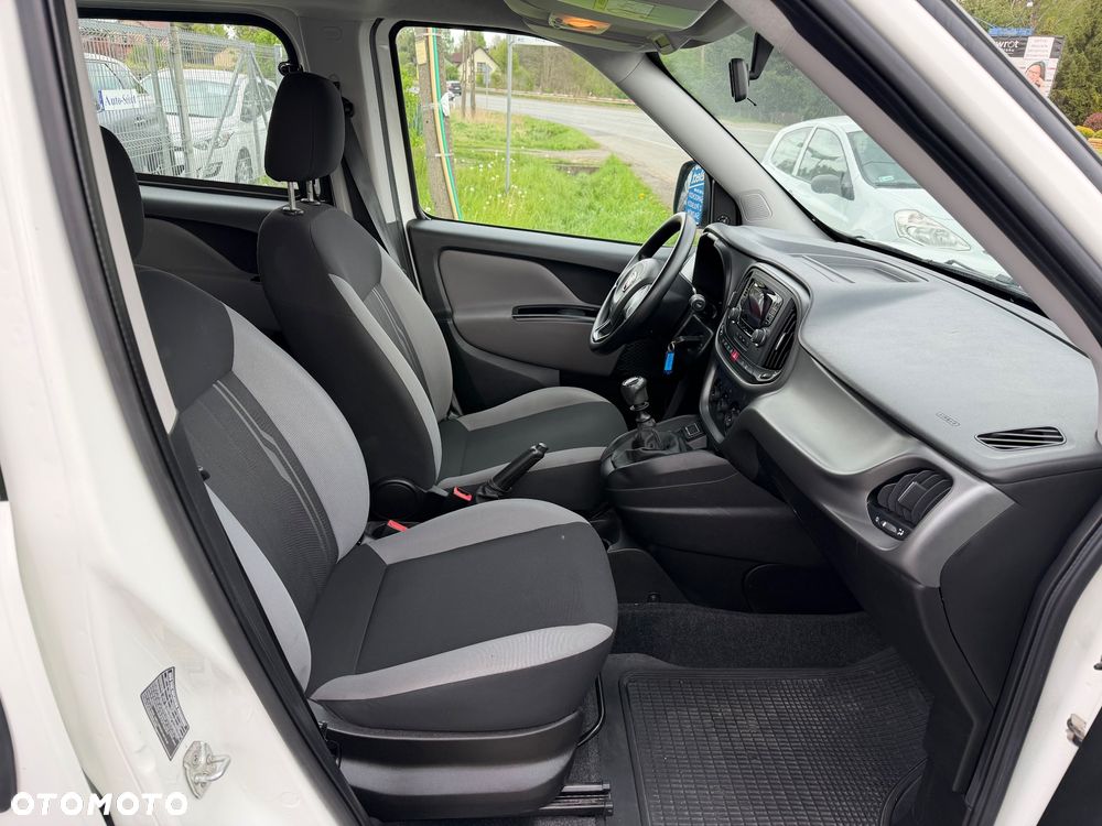 Fiat Doblo 1.4 16V Easy - 11