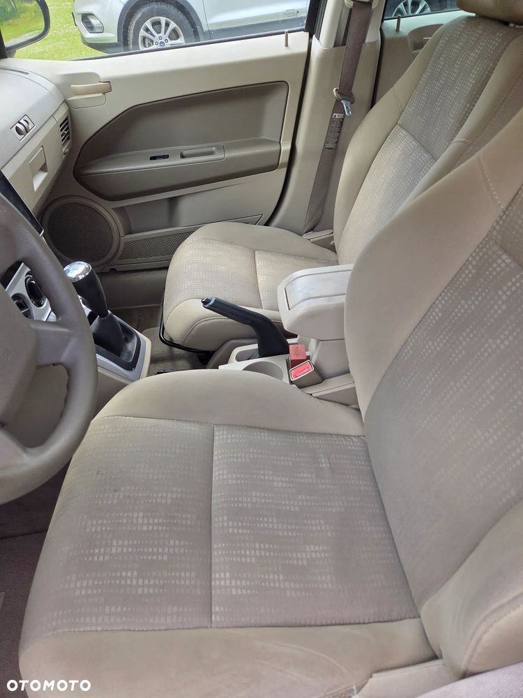Dodge Caliber 1.8 S - 13